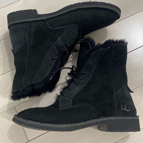 UGG Women's Classic Quincy Combat Suede Boots Black Size 6 - Picture 1 of 7